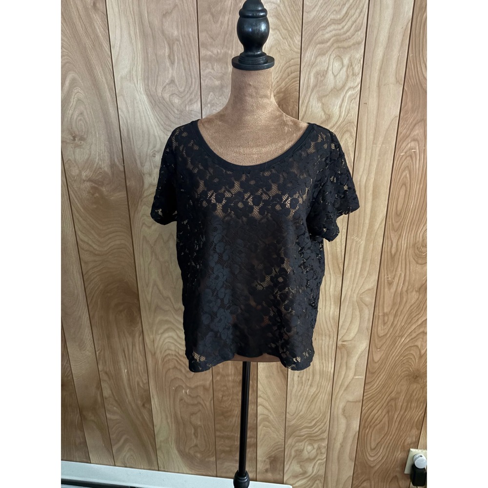 H&M Womens Black Floral Lace Short Sleeve Sheer Blouse Top Size Medium